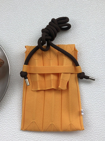 Well Tailored Bag with a Graceful Silhouette