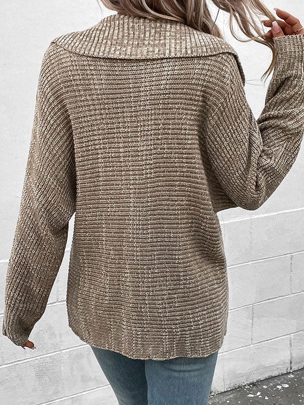 Well Tailored Sweater with a Graceful Silhouette