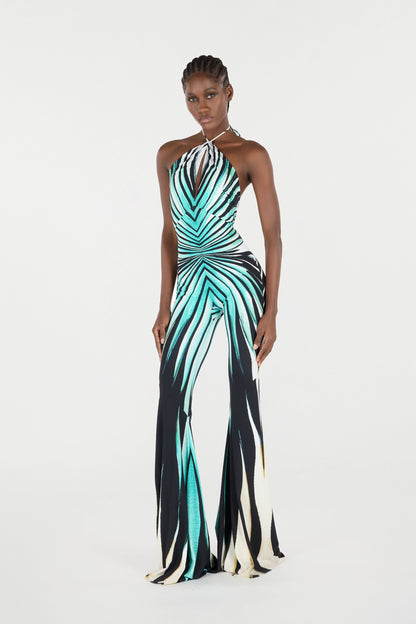 Beautifully Finished Garment in a Timeless Design