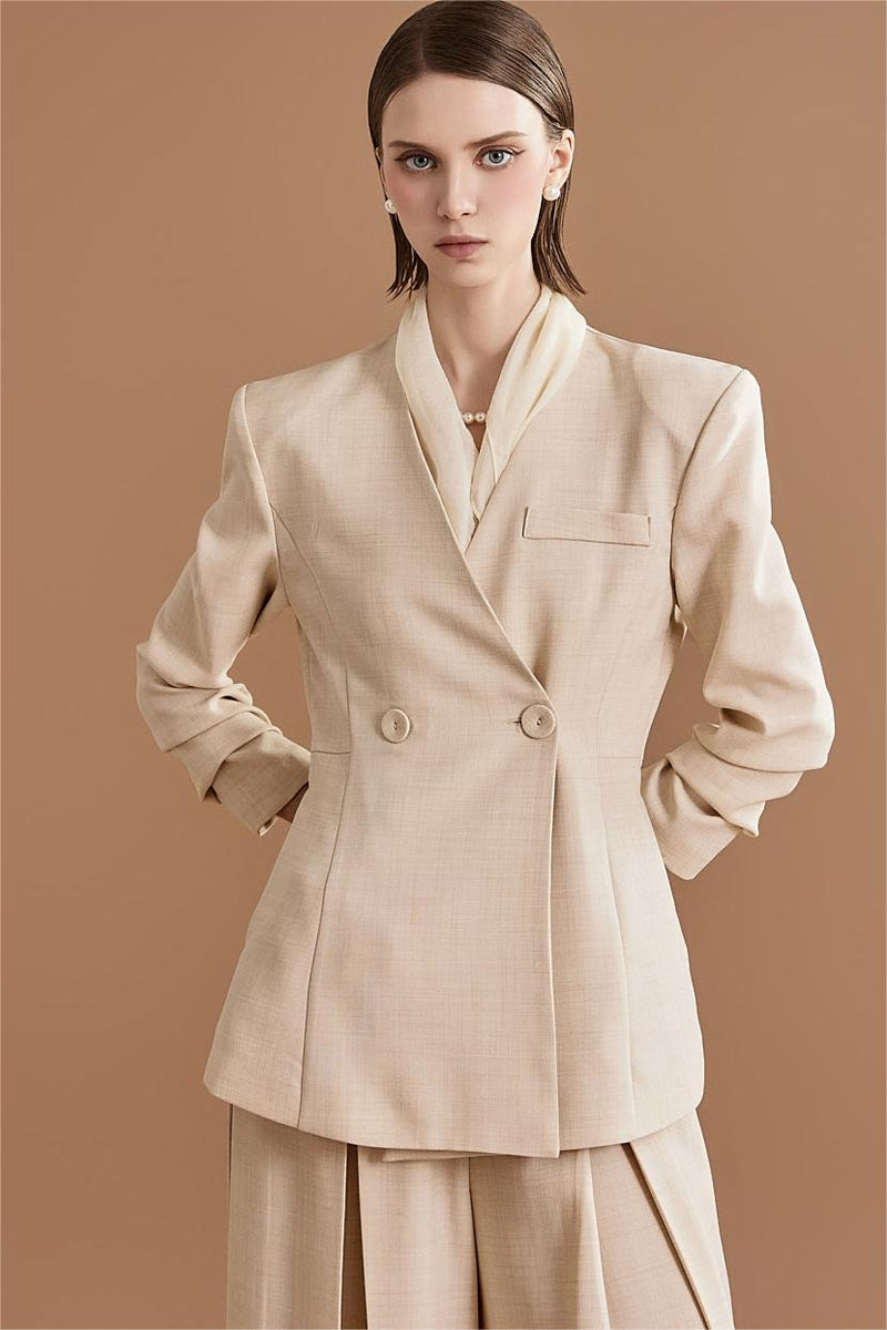 Beautifully Finished Pants in a Timeless Design