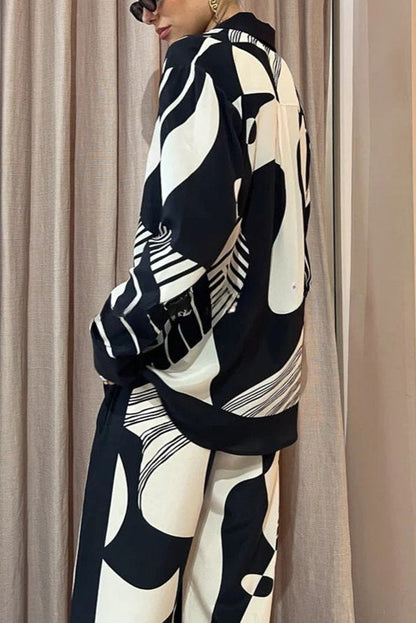 Beautifully Finished Blouse in a Timeless Design