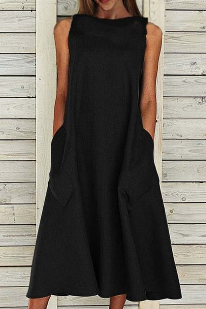 Sophisticated Dress with a Clean Classic Look