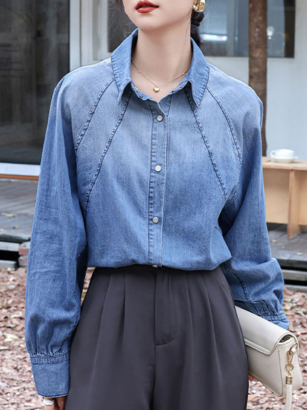 Classic Vintage Blouse with a Flattering Fit