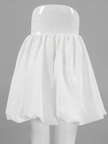 Gracefully Styled Garment for Any Occasion