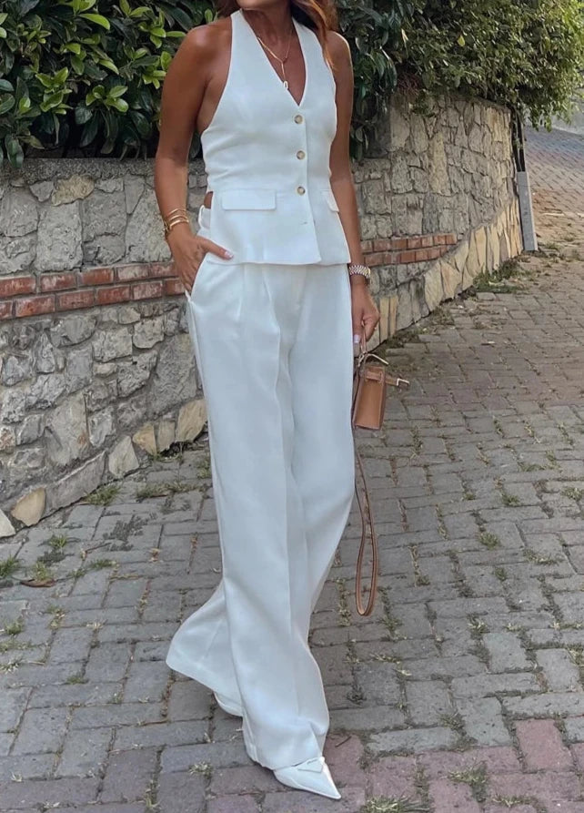 Polished Garment with an Effortless Classic Look