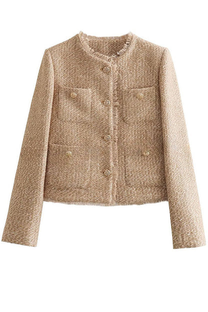 Effortlessly Elegant Jacket with a Timeless Design