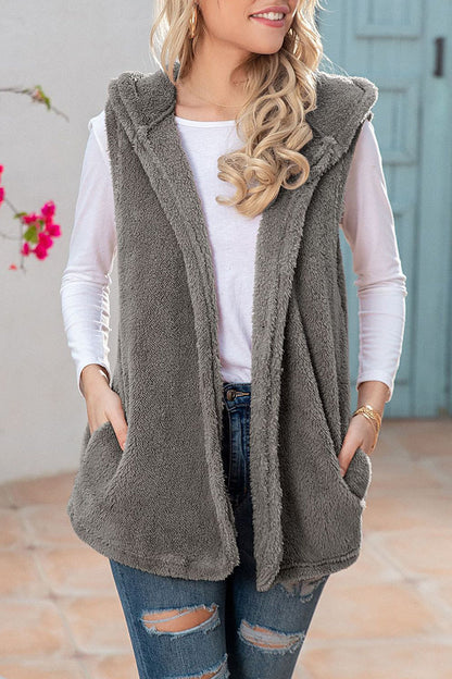 Beautifully Finished Top in a Timeless Design