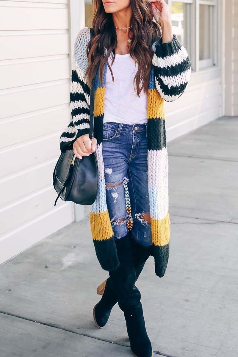 Effortlessly Elegant Cardigan with a Timeless Design