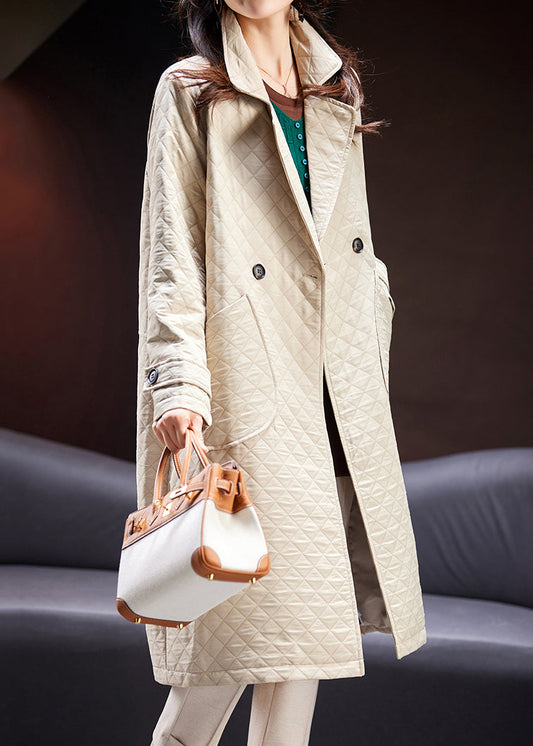Elegantly Styled Coat for Everyday Wear