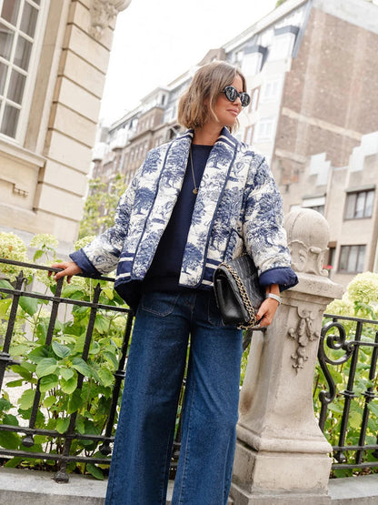 Effortlessly Elegant Jacket with a Timeless Design