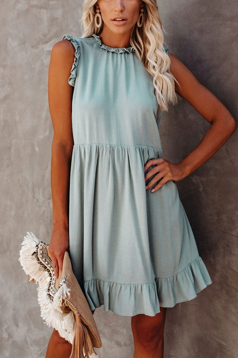 Effortlessly Elegant Dress with a Timeless Design