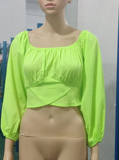 Well Tailored Blouse with a Graceful Silhouette