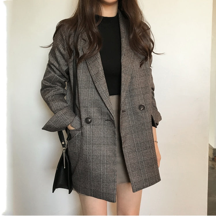 Well Tailored Garment with a Graceful Silhouette