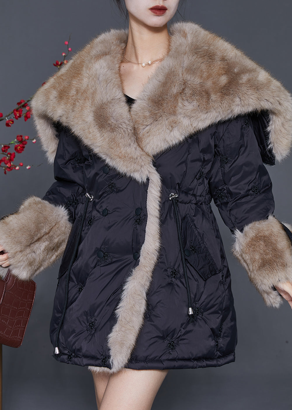 Gracefully Styled Jacket for Any Occasion