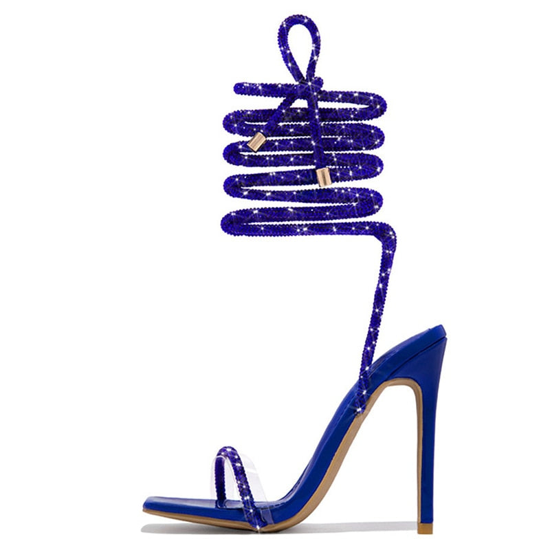 Effortlessly Elegant Sandals with a Timeless Design