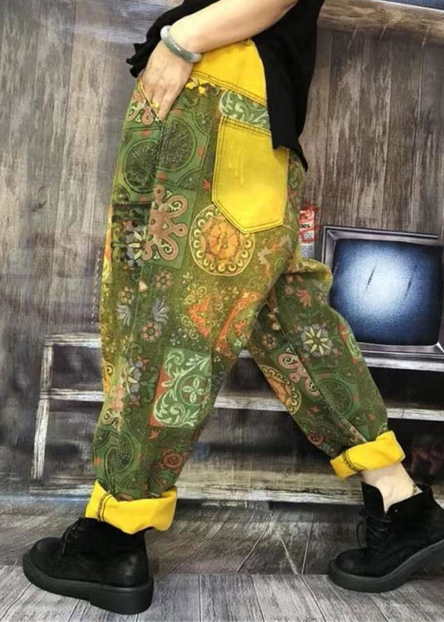 Well Tailored Pants with a Graceful Silhouette