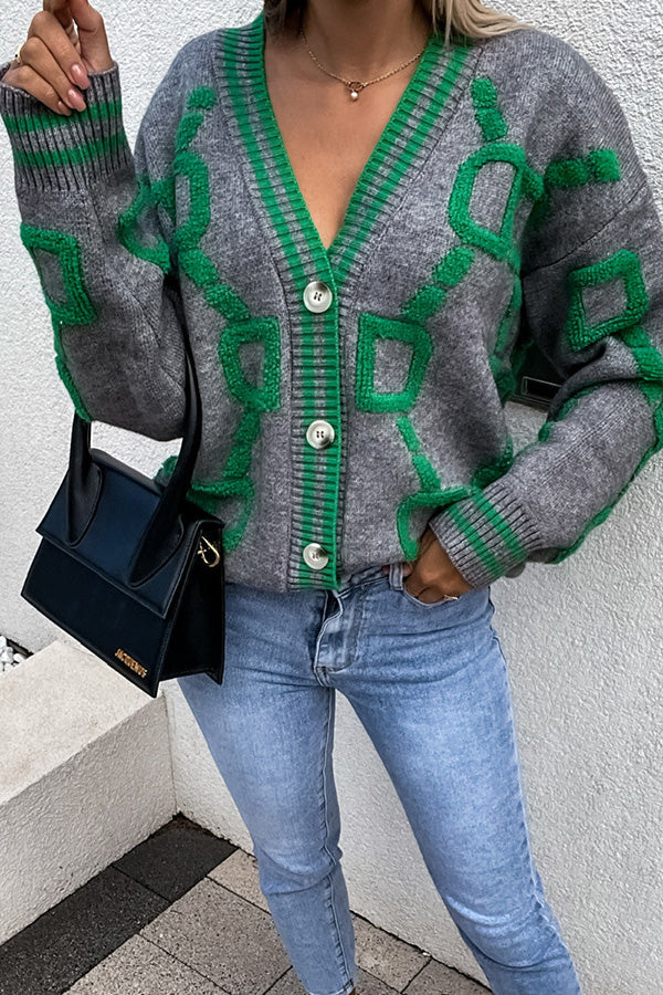 Beautifully Crafted Cardigan in a Classic Style