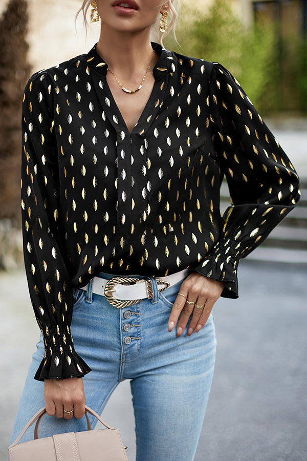 Gracefully Styled Pullover for Any Occasion
