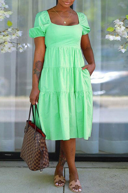 Classic Vintage Dress with a Flattering Fit