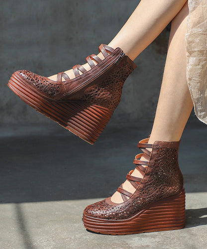 Well Tailored Heels with a Graceful Silhouette