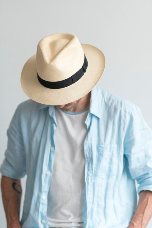 Sophisticated Garment with a Clean Classic Look