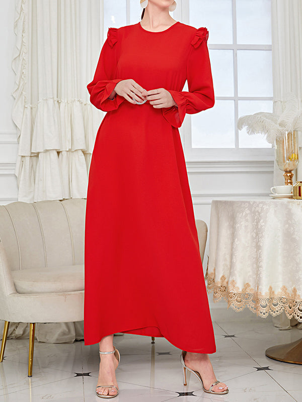 Well Tailored Dress with a Graceful Silhouette