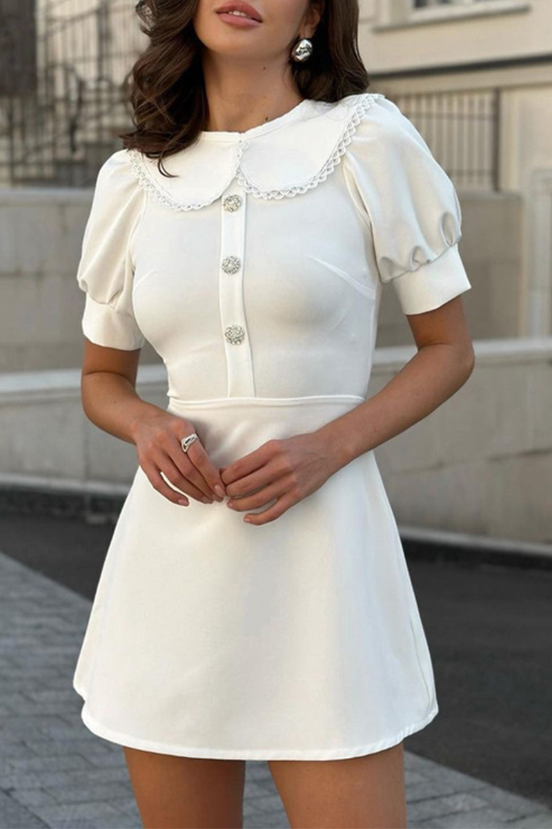 Gracefully Styled Dress for Any Occasion