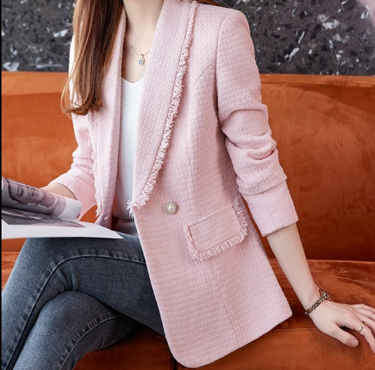 Sophisticated Garment with a Clean Classic Look