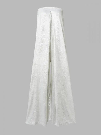 Gracefully Styled Garment for Any Occasion