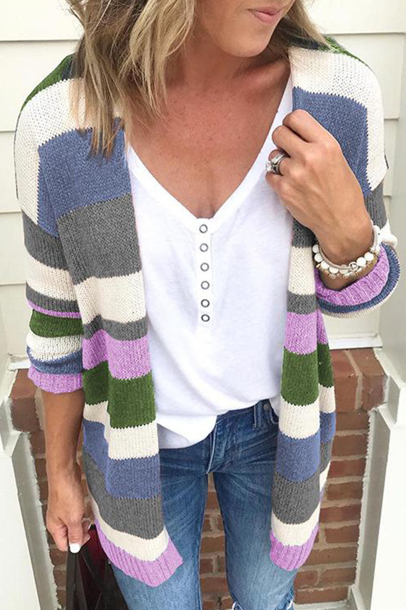 Classic Vintage Cardigan with a Flattering Fit