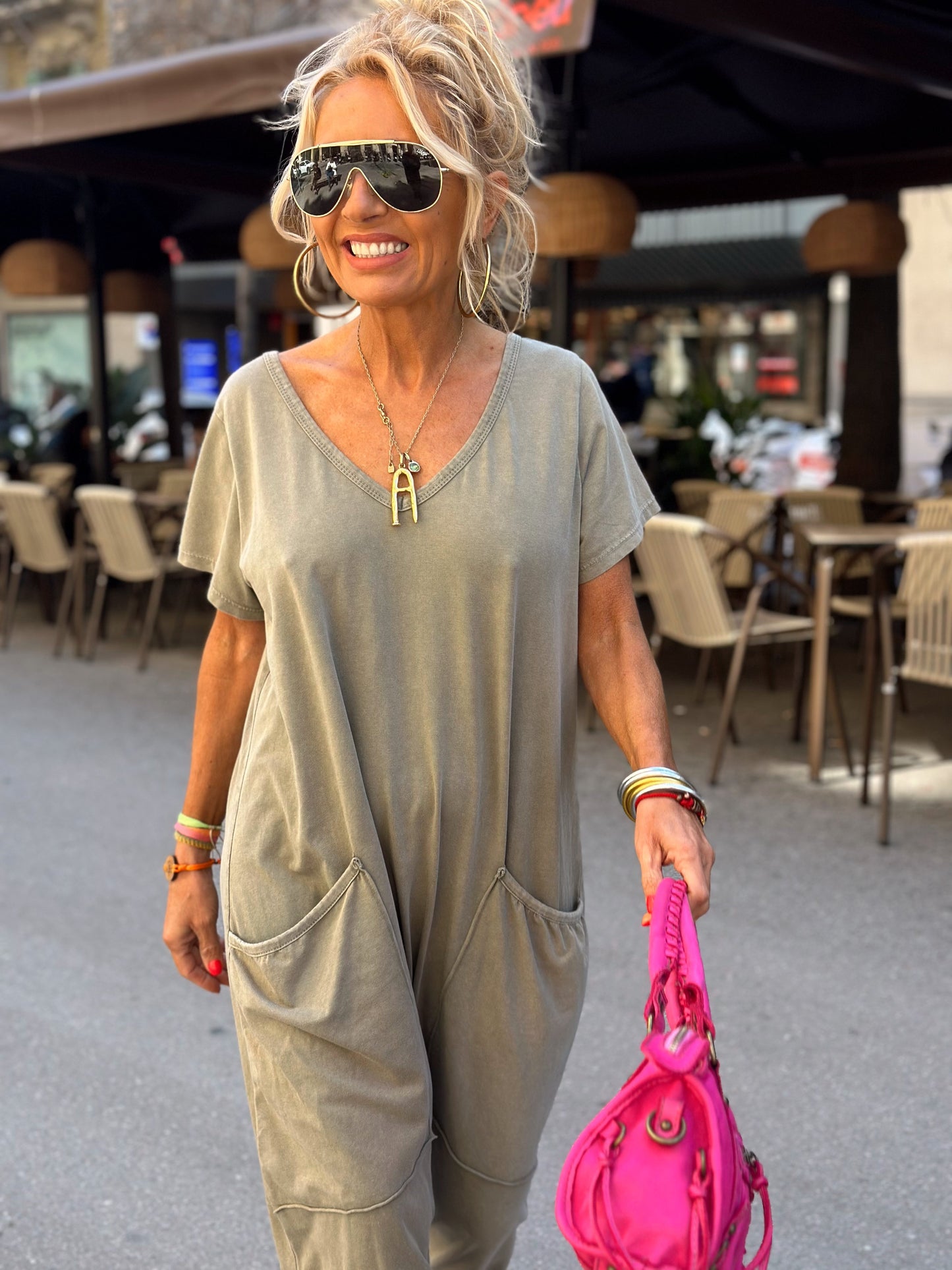 Sophisticated Garment with a Clean Classic Look