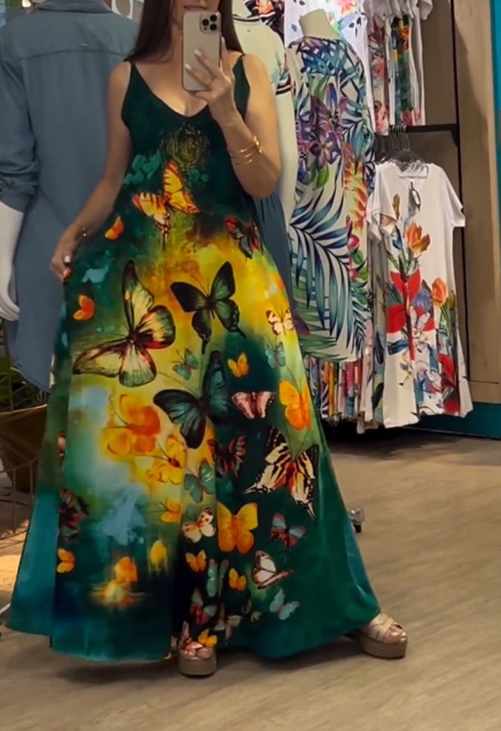 Beautifully Balanced Dress with Timeless Character