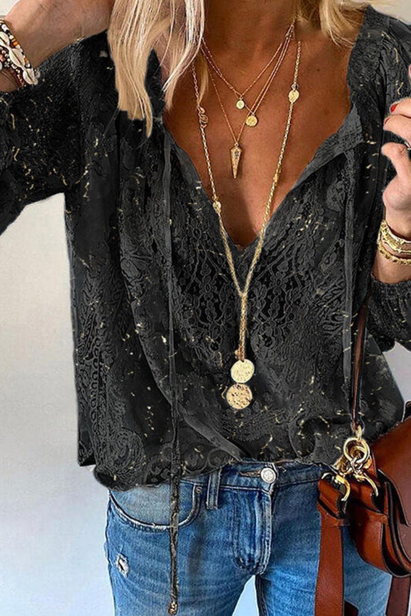 Beautifully Crafted Blouse in a Classic Style
