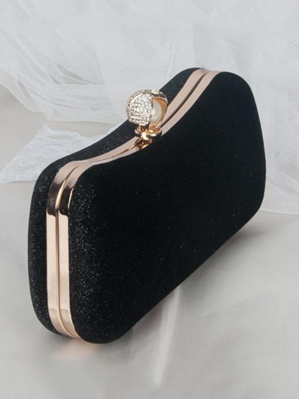 Classic Vintage Bag with a Flattering Fit