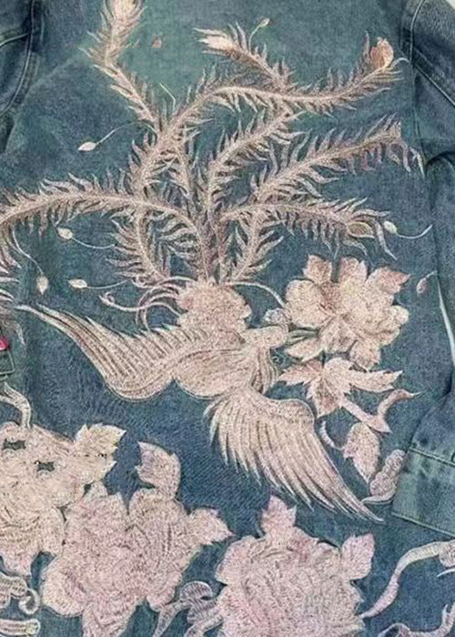 Beautifully Finished Coat in a Timeless Design