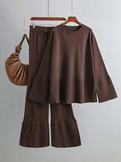 Classic Vintage Sweater with a Flattering Fit