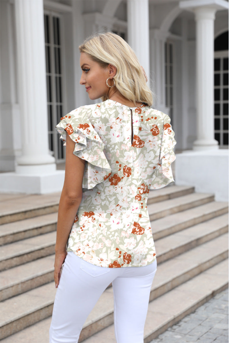 Polished Pullover with an Effortless Classic Look