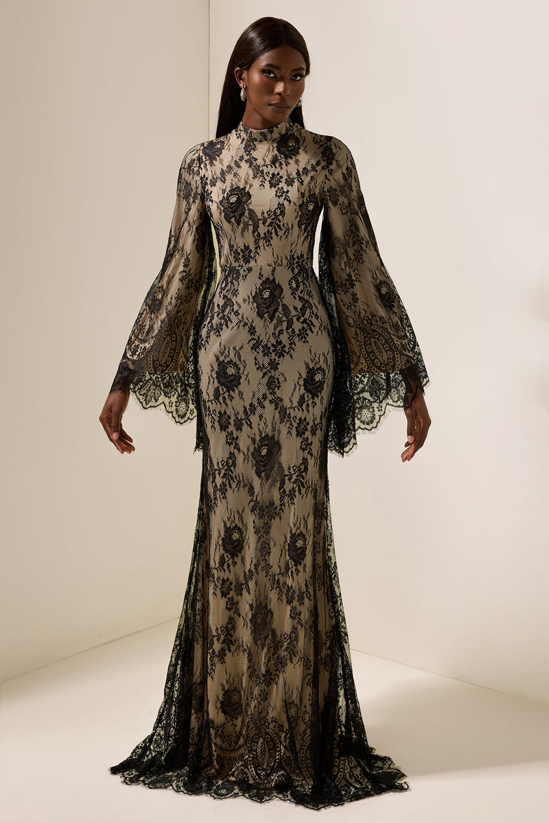 Classic Vintage Dress with a Flattering Fit