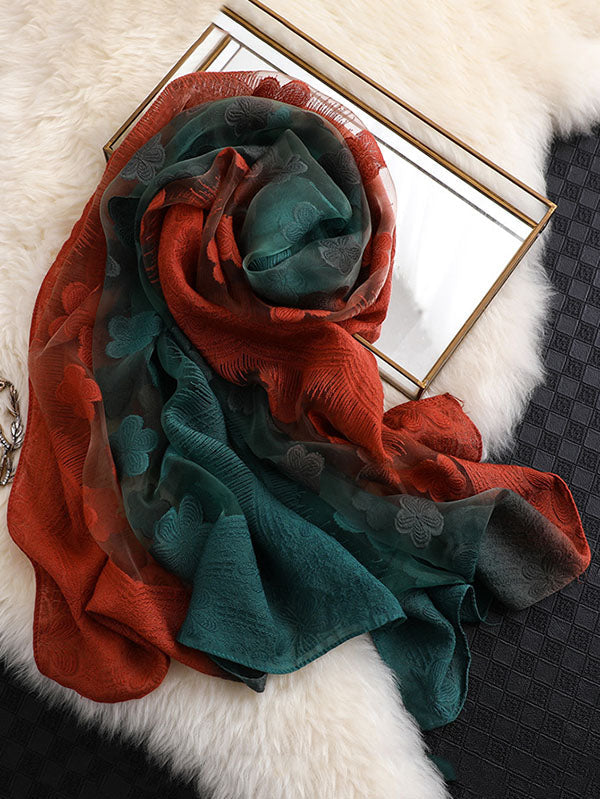 Sophisticated Garment with a Clean Classic Look