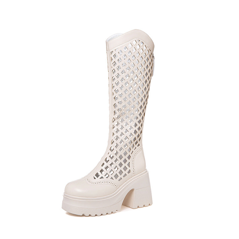 Beautifully Finished Boots in a Timeless Design
