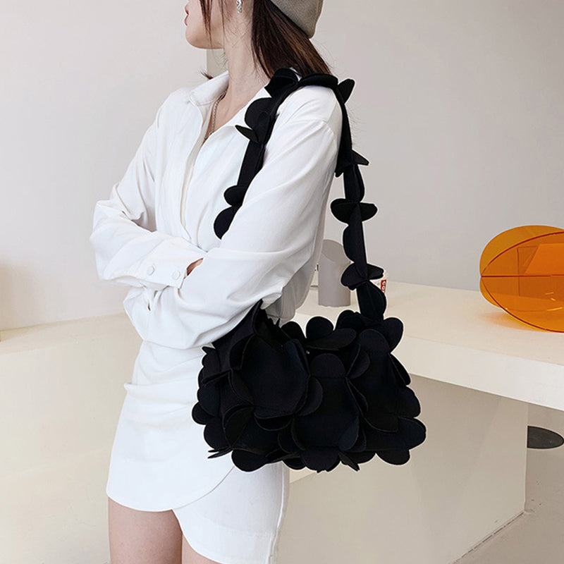 Classic Vintage Bag with a Flattering Fit