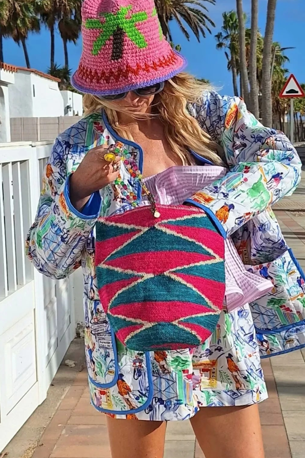 Gracefully Styled Garment for Any Occasion