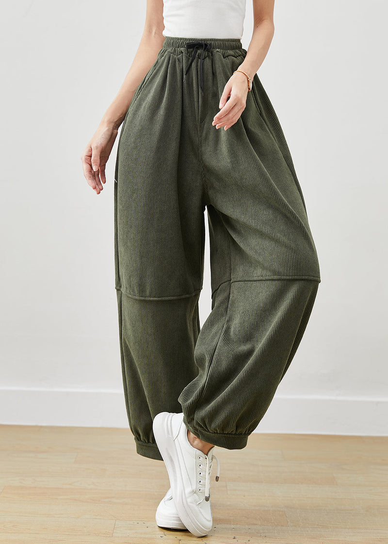 Elegantly Styled Pants for Everyday Wear