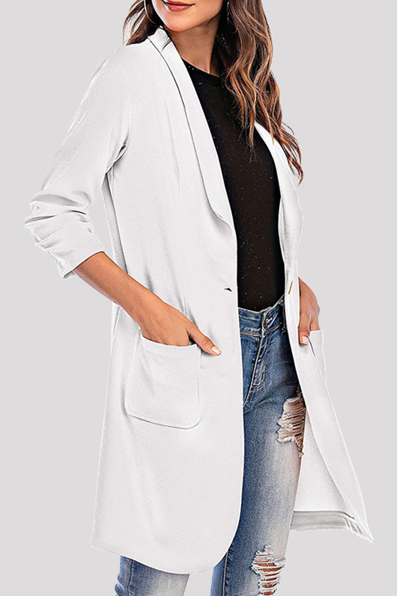 Effortlessly Elegant Garment with a Timeless Design