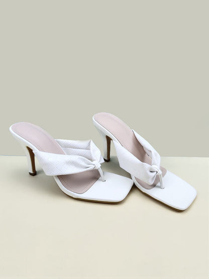 Classic Vintage & Enduringly Stylish Sandals