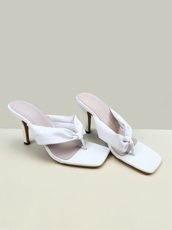 Classic Vintage & Enduringly Stylish Sandals