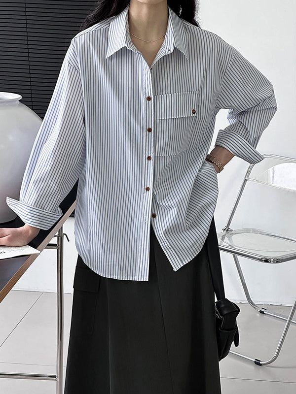 Classic Vintage Blouse with a Flattering Fit
