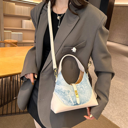 Sophisticated Bag with a Clean Classic Look