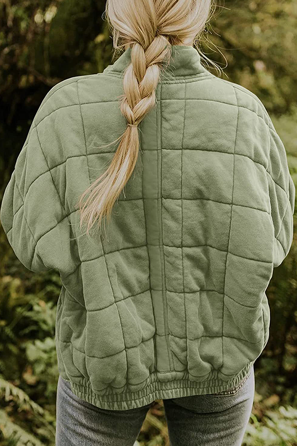 Effortlessly Elegant Garment with a Timeless Design