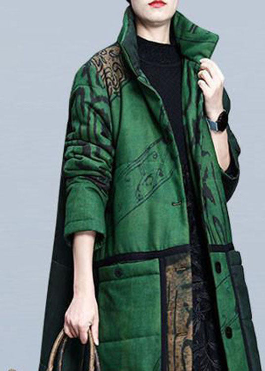 Beautifully Finished Coat in a Timeless Design